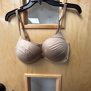 ☀️3/$10☀️ Victoria's Secret Nude Bra 34DD